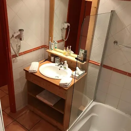 Apartamento Coquet 2 Chambres 8 Couchages Dans Chalet à 5min Des Remontées Mécaniques *